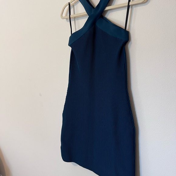 Aritiza Babaton Contour Rib dress - Picture 4 of 4